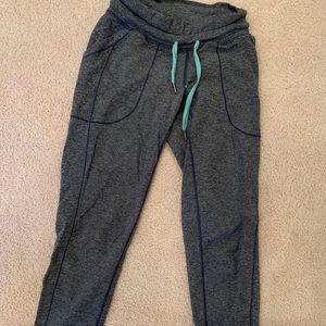Lululemon teal track pants. Excellent condition.